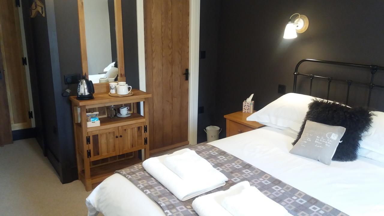 Bridge House Bed and Breakfast Bampton  Eksteriør billede